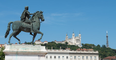 Naklejka premium Statue équestre Louis XIV à Lyon, place Bellecour