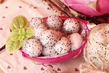 Obraz premium Dragron fruit, fresh, juicy and smoothie delicious.