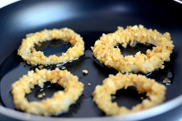 Preparing Onion Rings