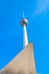 Obraz premium The famous TV Tower at Alexeanderplatz in Berlin, Germany