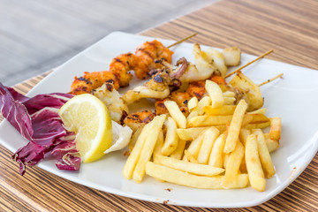 Grilled cuttlefish with fries