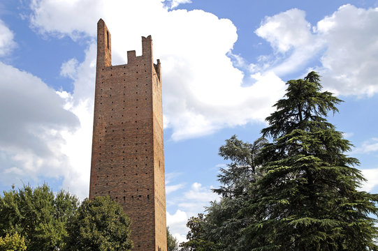 Ancient Roman tower