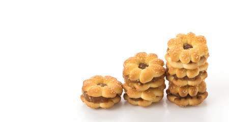 coconut biscuit with pineapple jam