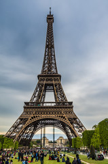 Fototapeta na wymiar Eiffel Tower 14