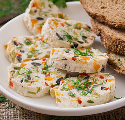 Sandwiches chicken meat loaf with vegetables.