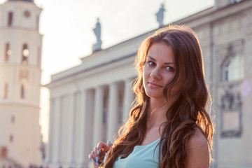 Fototapeta premium beautiful girl on the background of city