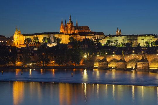 Charles Bridge and Prague Castle at dusk