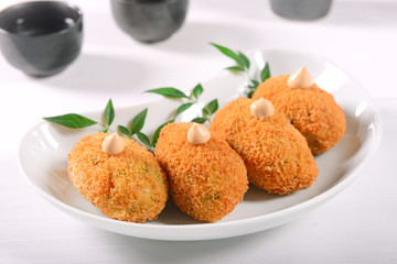 Crab fried cakes