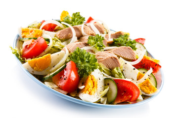 Tuna and vegetable salad 