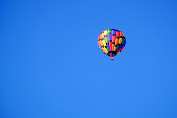 Fototapeta na wymiar Rainbow Hot Air Balloon