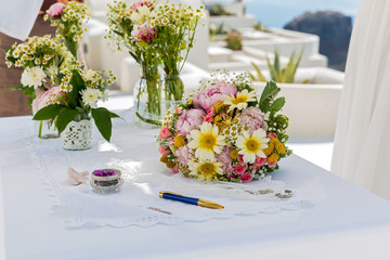Wedding flowers on the table