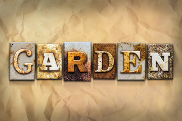 Naklejka premium Garden Concept Rusted Metal Type