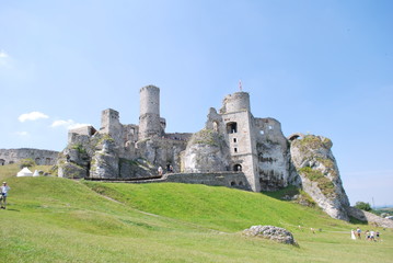 zamek Ogrodzieniec © Olga Korowacka