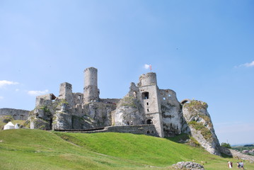 zamek Ogrodzieniec
