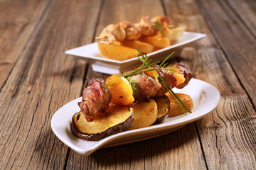 Shish kebab with roasted potato and eggplant