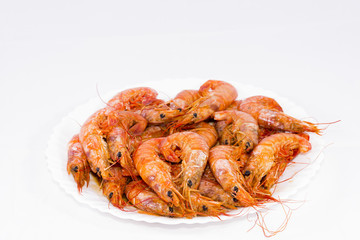 Plato de langostinos.