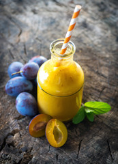 Plum smoothie