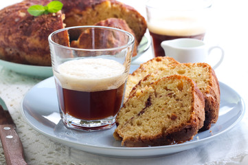 Slices of coffee cake and glass of drink