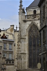Obraz premium Architecture archaïque autour d'une église gothique à Bordeaux 