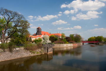 Fototapeta na wymiar View to Ostrow Tumski, Wroclaw, Poland