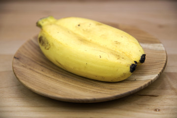 Banana fruit is beneficial to the body and delicious    