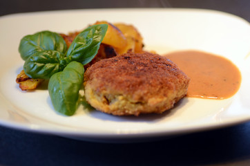 Bouletten mit Bratkartoffeln