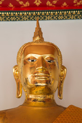 Golden Buddha statue in Wat Pho