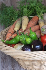 Panier de légumes anciens