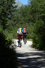 Naklejka premium Wanderung im Zemmgrund