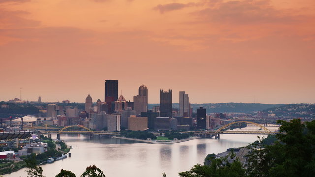 4K Ultra HD Sunrise Timelapse Over Pittsburgh 3576