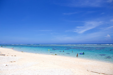 Fototapeta na wymiar Beautiful Beach in Miyako Island, Okinawa, Japan
