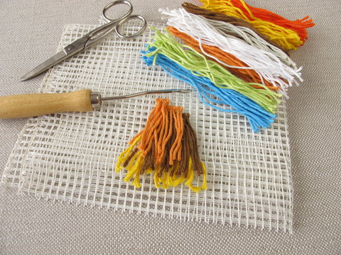 Hand-Knotting utensils for handcrafting