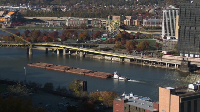 4K Pittsburgh Coal Barge Zoom 3770