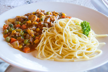 Spaghetti with tomato sauce
