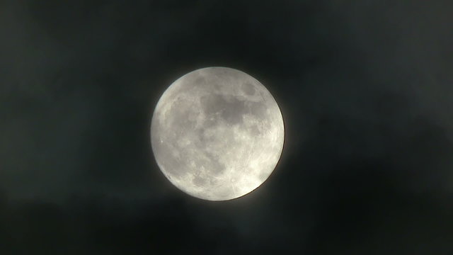 Full Moon with Clouds 3811