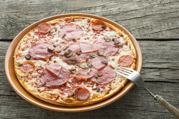 Pizza speciale