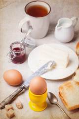 Breakfast with eggs