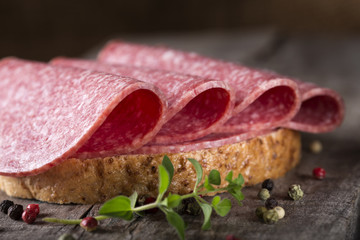 Salami sandwich