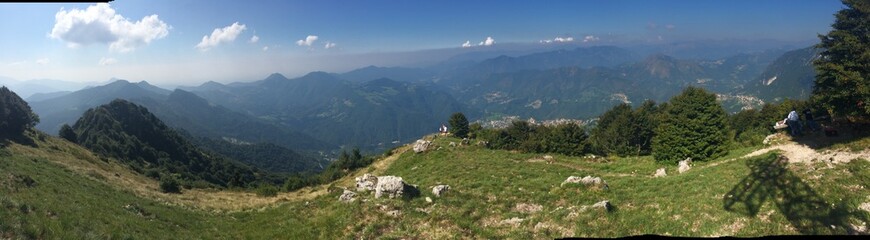Fototapeta na wymiar panorama from Mountain peak, Alps
