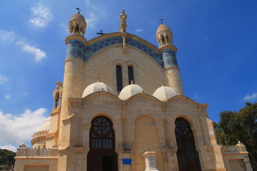 Fototapeta na wymiar Eglise Notre Dame d'Afrique à Alger, Algérie