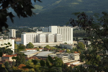 Centre Hospitalier Universitaire - H&ocirc;pital de Grenoble