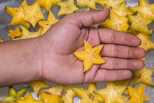 Carambolo (Fruta Estrella) Averrhoa carambola