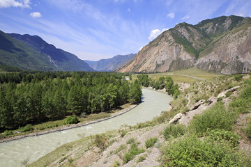 Beautiful views of river Chuya and Chuysky Trakt