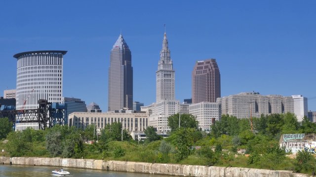 4K Cleveland Ohio Skyline Establishing Shot