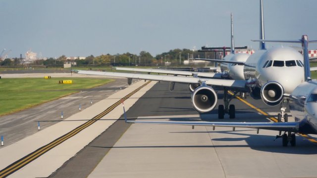 4K Jets Taxi to Runway
