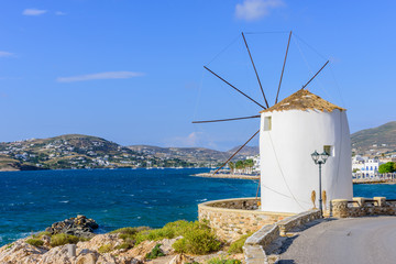 Fototapeta na wymiar Traditional Greek architecture, Parikia village, Paros island, Cyclades, Greece.
