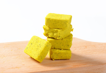 Chicken and vegetable bouillon cubes