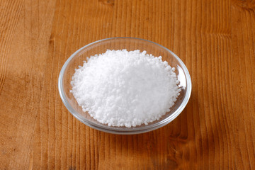 Fototapeta na wymiar Coarse grained edible salt