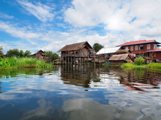 Obraz premium The floting village