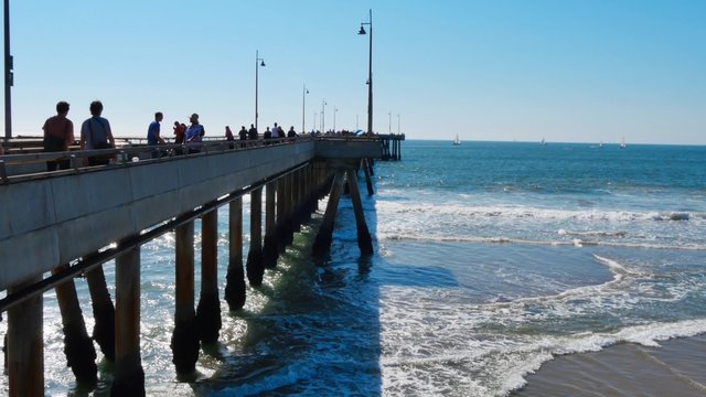 Venice Beach Pier Establishing Shot